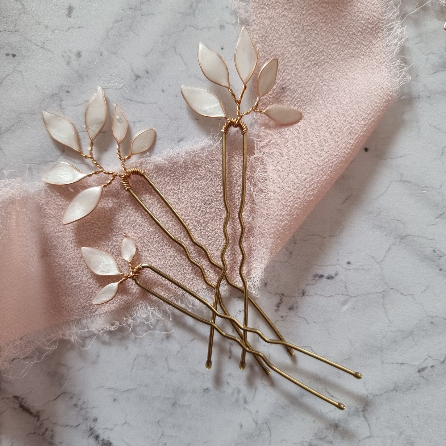 Enchanted Glass Hairpins Set of 3 in Gold