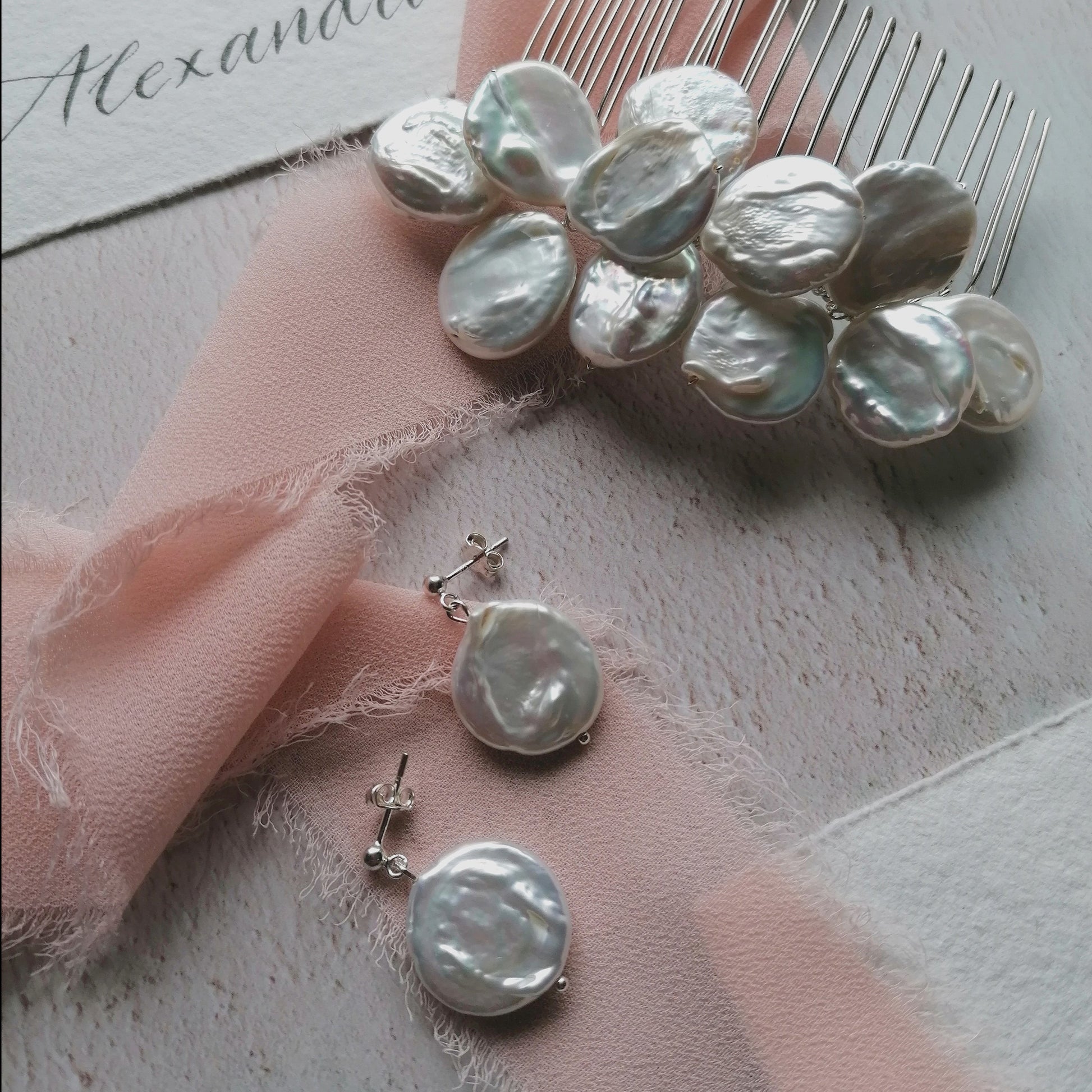 Ivory coin pearl drop earrings and pearl bridal hair comb